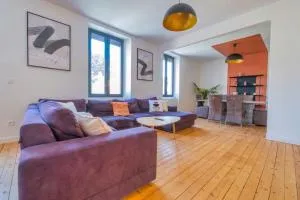 Champagne Sunset - Gueux