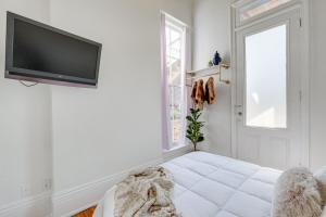 Historic New Albany Apartment about 6 Mi to Louisville