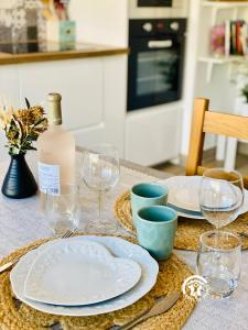 Maisons de vacances Gite & Spa Le Villemachois - 4 etoiles - Jacuzzi couvert - Calme et Independant - Clim - Parking - 5 min Carcassonne : Maison 1 Chambre