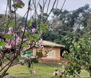 Recanto dos Beija Flores, Chalé lantana a - Monte Alegre do Sul