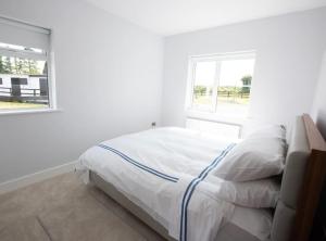 Guest House with hot tub - Boyle