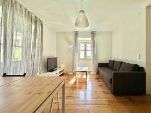 Central Apartment for Party Lovers