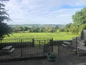 The Fox Hall Inn - Barningham