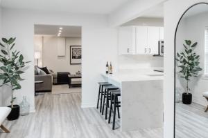 The Little White Haus