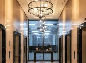 LUXESTAYSMNL ELEGANT FAMILY 2BR SUITE POOLGYM 400MBPS WIFI NETFLX AMAZING CITY VIEW