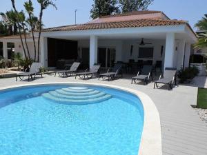 Casa junto al mar, piscina privada, mascotas y playa canina, WiFi gratis - ES-184-15
