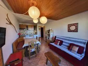 Appartement cosy 2 pièces, 6 pers, balcon, Montgenèvre - FR-1-266-217 - 克拉维埃