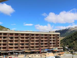 Studio cosy avec balcon, 4 couchages à Vars, proche pistes et commerces - FR-1-330B-211