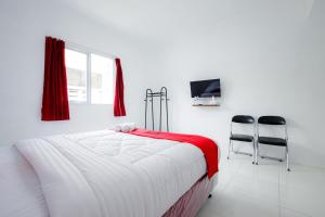 RedDoorz near Jalan Cikini