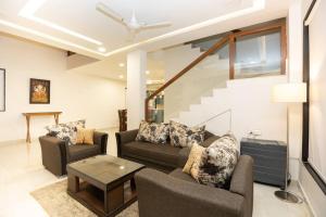 Family&PetFriendly 5BHK With Jacuzzi @BanjaraHills