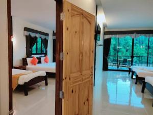 เพชรมณีกาญจน์ บีช รีสอร์ท