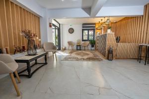 genesis hotel