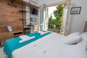 genesis hotel
