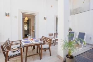 Lisbon Sunny Terrace Lapa Santos