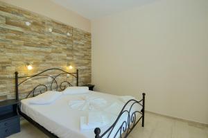 Albatros Studios & Apartments Rethymno Greece