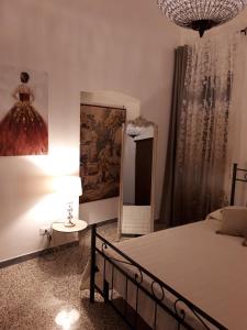 LA CASA SOTTO IL CASTELLO