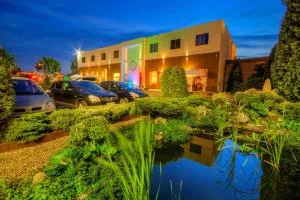 Confero Nowa Baśń - 尼萨