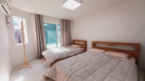 Căn Hộ 2 Phòng Ngủ (Two-Bedroom Apartment)