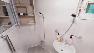 Căn Hộ 2 Phòng Ngủ (Two-Bedroom Apartment)