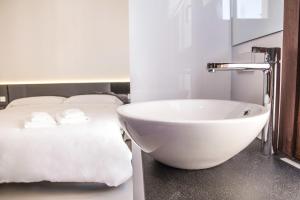 Lonja Suites Apartments