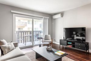 Sunnyvale 1BR w Gym Pool Courts nr Tech HQs SFO-367