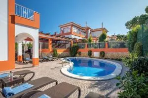 7+1 BEDROOM PRIVATE VILLA, HEATED POOL, GAMES, BBQ - Vale de Carros