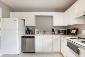 Bulldog Academy. Convenient to MSU.