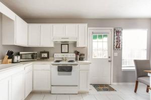 Bulldog Academy. Convenient to MSU.