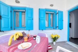 Adelphi Apartments Santorini Greece