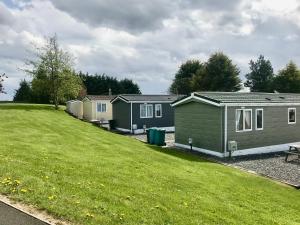 Red Deer Village Holiday Park - 3 Bedroom, Self Catering Static Caravan