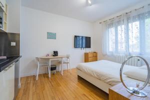 Appartements Room in Toulouse - Studio 2 proche Airbus a TOULOUSE ST Martin du Touch : photos des chambres