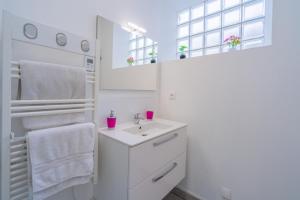 Appartements Room in Toulouse - Studio 2 proche Airbus a TOULOUSE ST Martin du Touch : photos des chambres