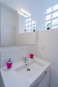 Appartements Room in Toulouse - Studio 2 proche Airbus a TOULOUSE ST Martin du Touch : photos des chambres