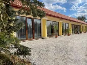 Vitál Guesthouse - Bükkösd