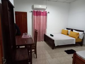 LLT Tourist Inn and Safari Jeep