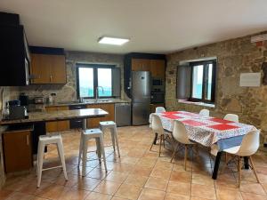 Casa O Corvo, chalet cerca de Vigo en plena naturaleza