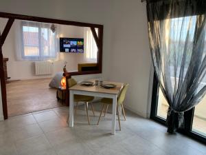 Appartements Room in Toulouse - T2 Toulouse Saint Martin du Touch : photos des chambres