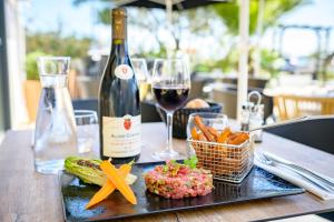 Hotels Hotel Le Martray : photos des chambres