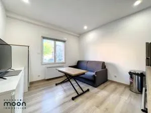 Studio rénové centre-ville de Lagnieu / WIFI - Chanves