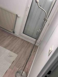 Logement entier chambre+salon + jardin & terrasse