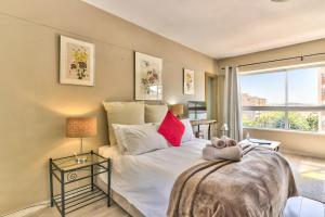 Green Point Apartment