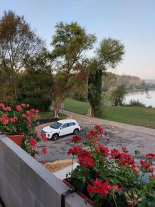 Apartma Ob jezeru