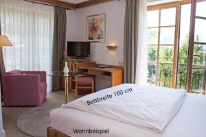 Double Room with Queensize 1,60m (mainly Annex) room in Hotel Bayerischer Hof