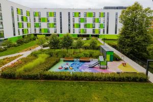 Family Apartment Żoliborz by Noclegi Renters