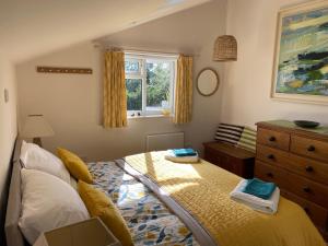 5 SEAVIEW private parking w EV