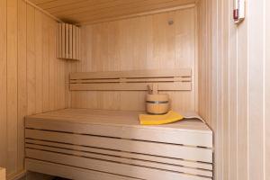 Riviera Waldstraße 49