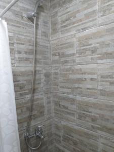 Habitación independiente con baño privado