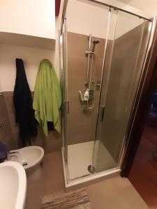 Appartamento affacciato sui campi e piste da sci