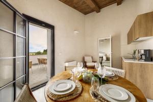 Il Podere Bianco Farmhouse