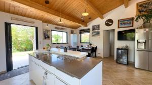Villas Charmante location en 2 parties dans le village de Loix : photos des chambres
